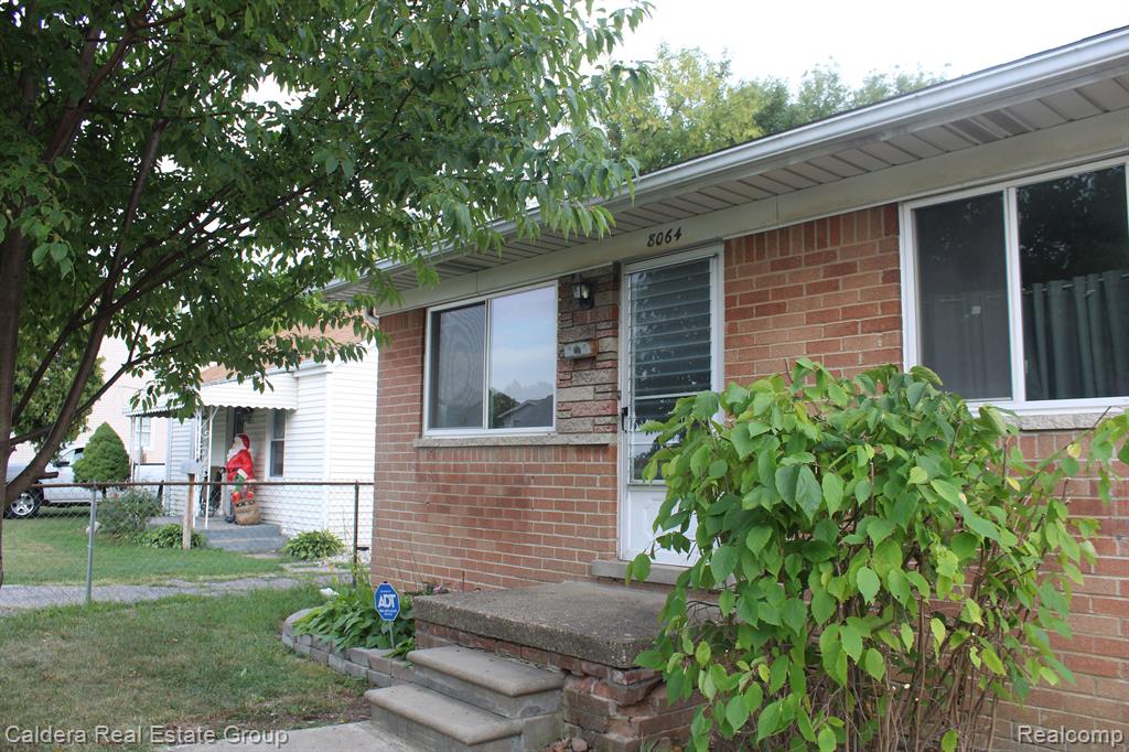8064 Timken Avenue Warren, MI 48089 - Photo 5 of 40