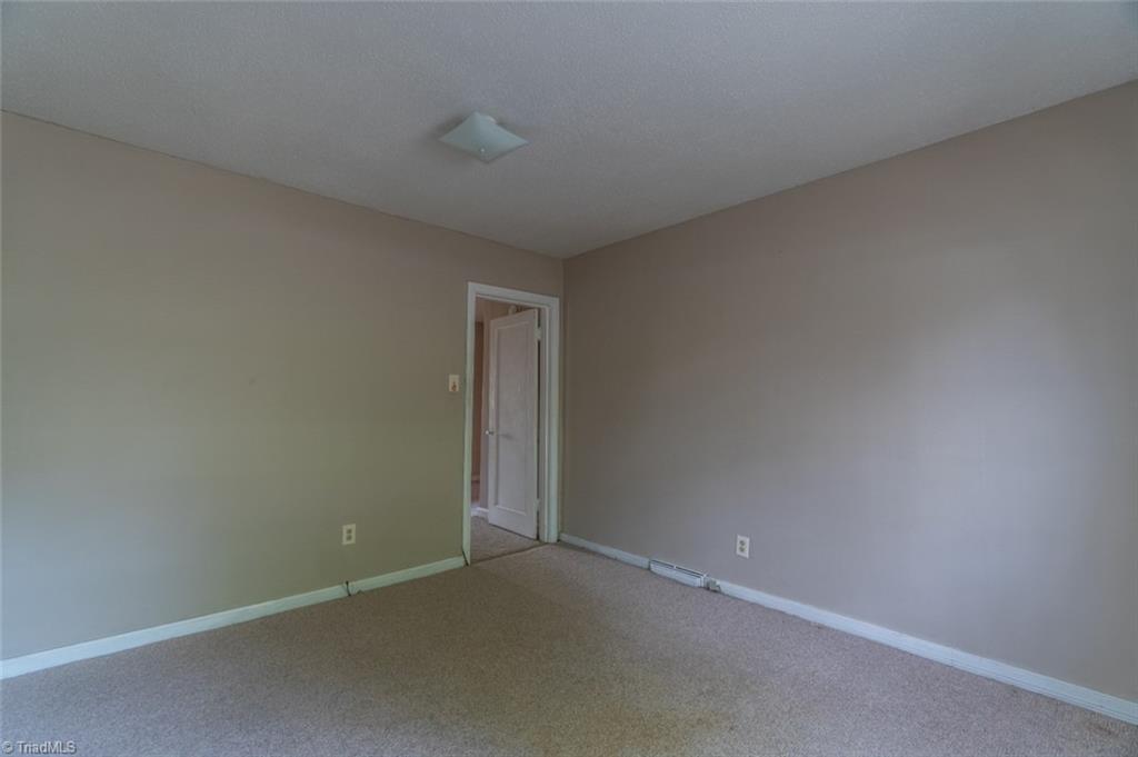 181 Roberts Road Eden, NC 27288 - Photo 22 of 33 Gallery Image 22