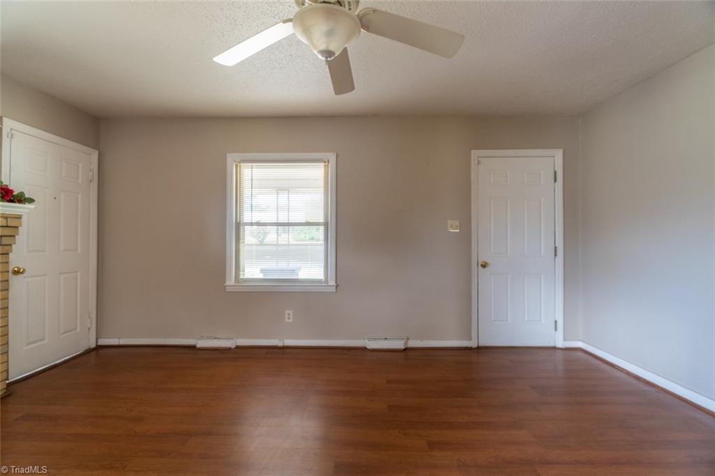 181 Roberts Road Eden, NC 27288 - Photo 4 of 33 Gallery Image 4