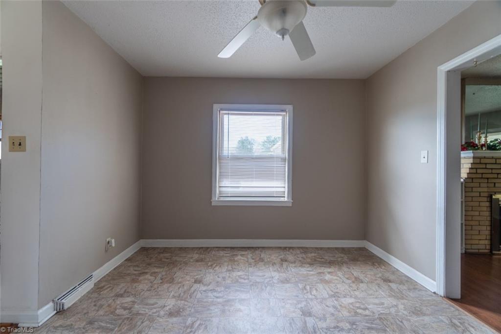 181 Roberts Road Eden, NC 27288 - Photo 7 of 33 Gallery Image 7