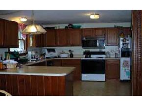 91 Weare Road Henniker, NH 03242 - Photo 3 of 5 Gallery Image 3