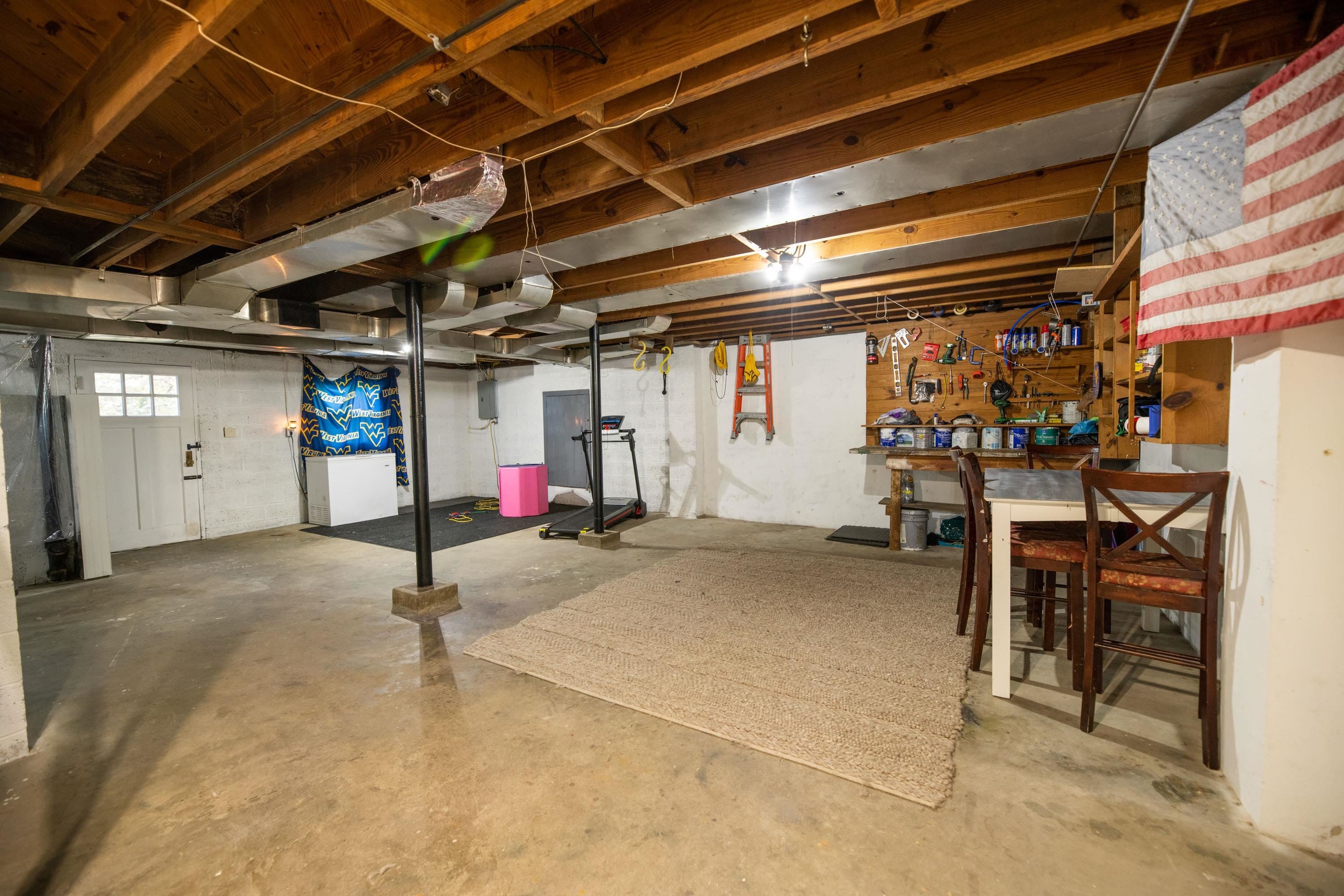 5831 East Pea Ridge Road Huntington, WV 25705 - Photo 18 of 21 Gallery Image 18