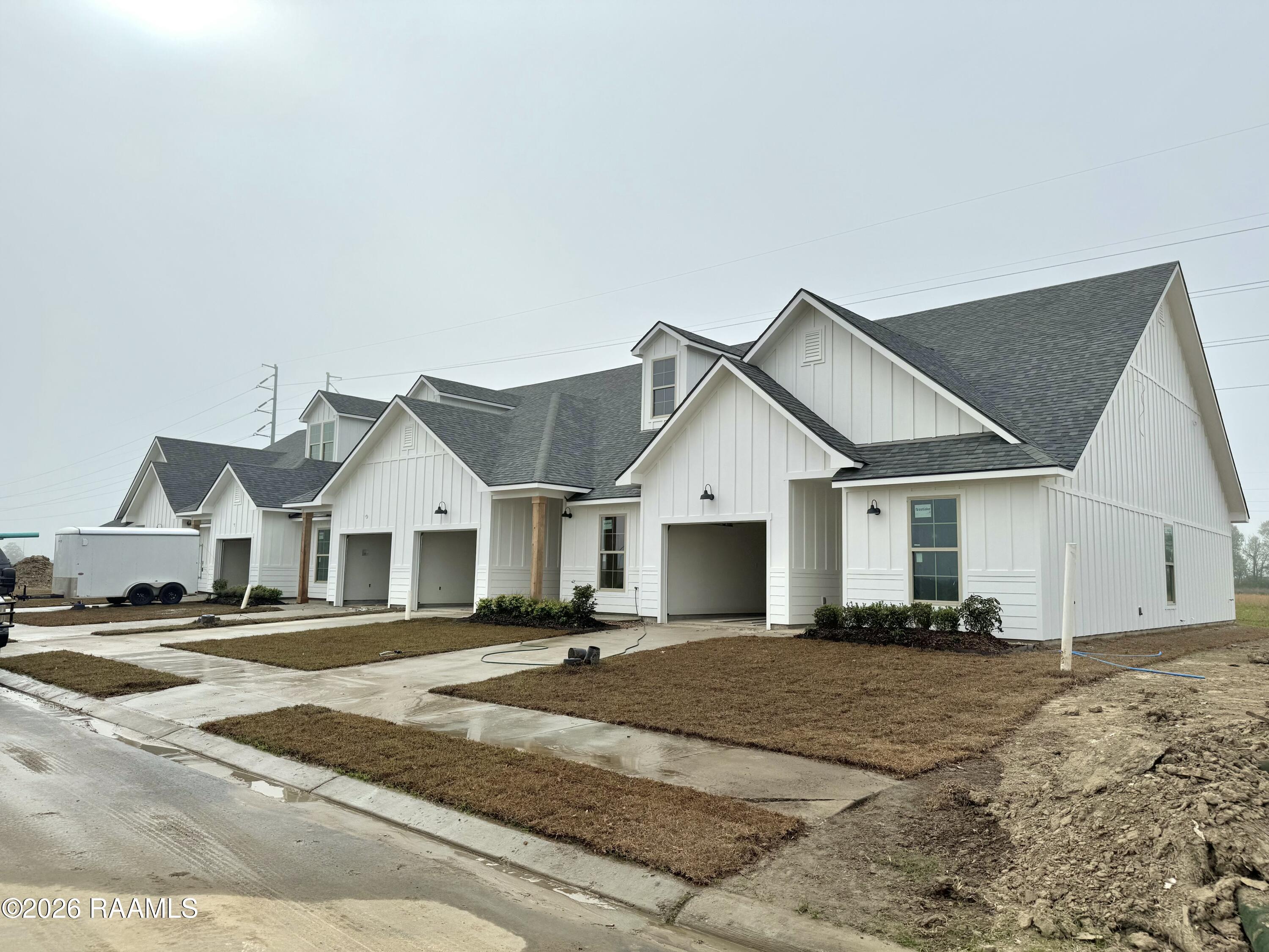 105 Maplebrook Way Broussard, LA 70518 - Photo 1 of 9 IMG_7857