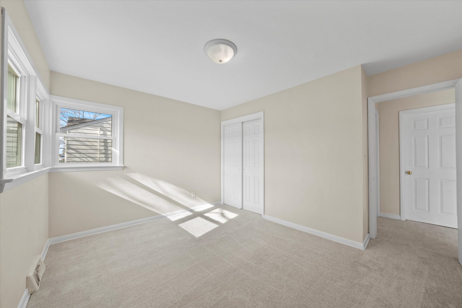 5628 West Monee Manhattan Road Monee, IL 60449 - Photo 21 of 37 a view of an empty room with a window