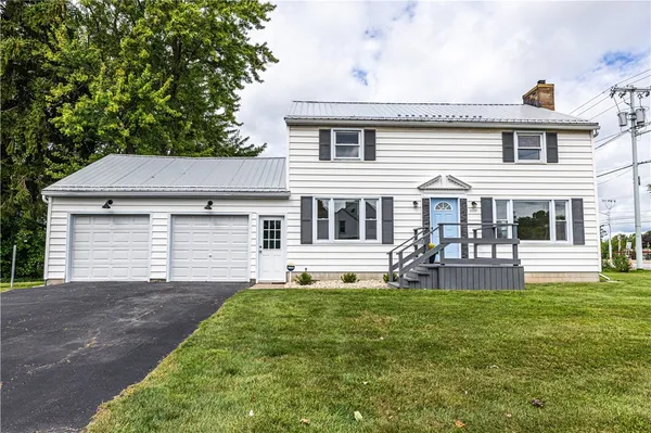 $249,900 | 2117 West Ridge Road, Greece, NY 14626