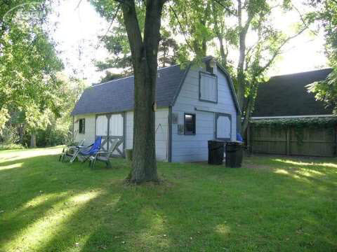 1168 Crooked Lake Road Fenton, MI 48430 - Photo 8 of 22 20374192-7.JPG
