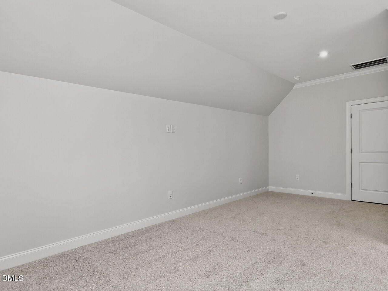 6026 Scalybark Road Durham, NC 27712 - Photo 33 of 37 034-1280x960-photo