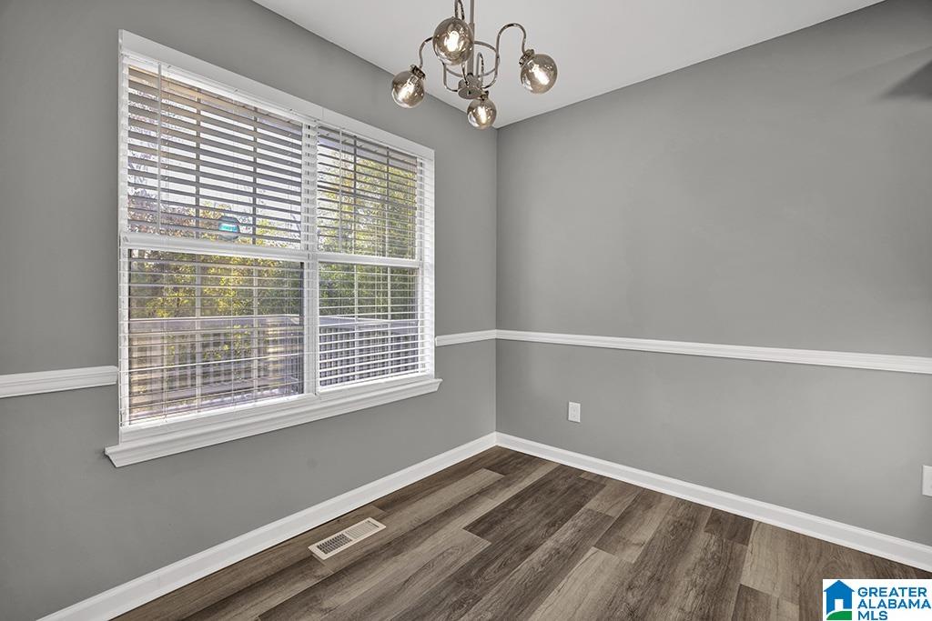 945 9th Street Pleasant Grove, AL 35127 - Photo 10 of 21