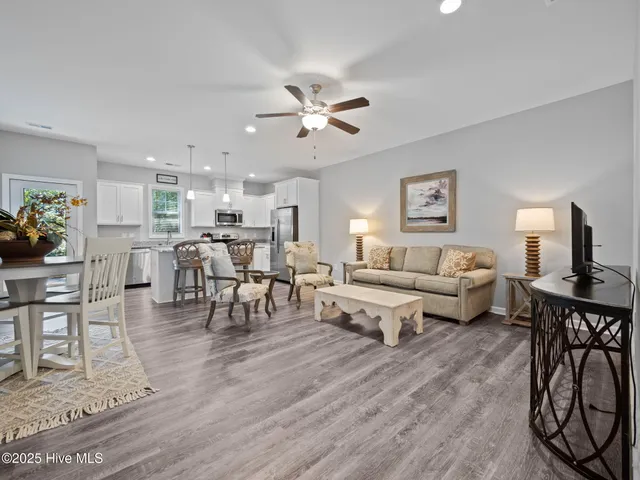 $436,900 | 136 Blue Bill Way, Beaufort, NC 28516