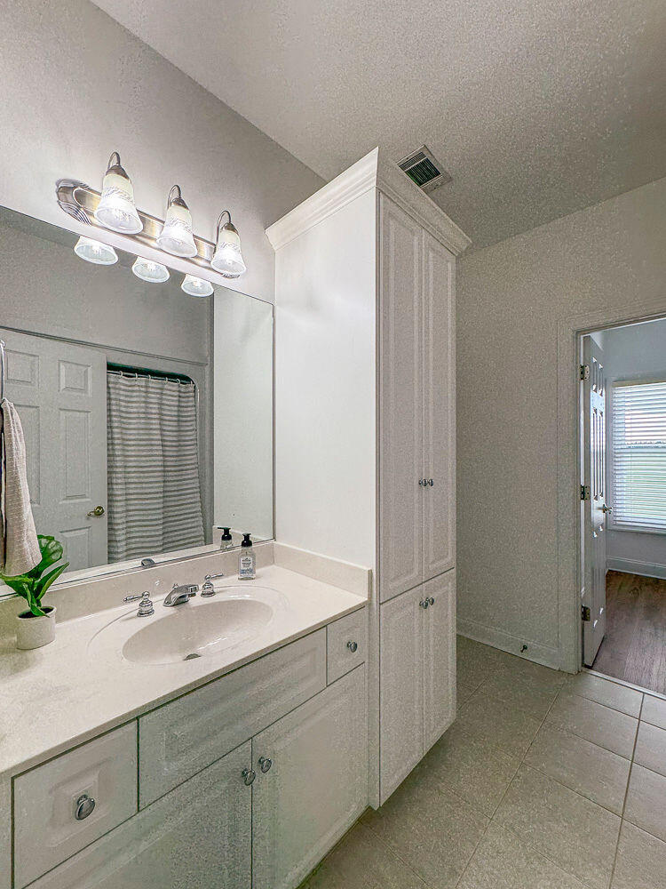 4790 Harlem Wrens Road Harlem, GA 30814 - Photo 38 of 66 Bathroom 3