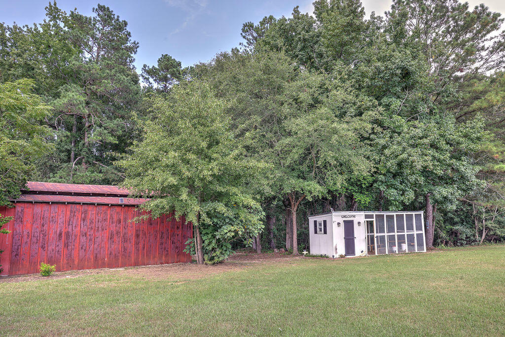 4790 Harlem Wrens Road Harlem, GA 30814 - Photo 58 of 66 Barn & Coop