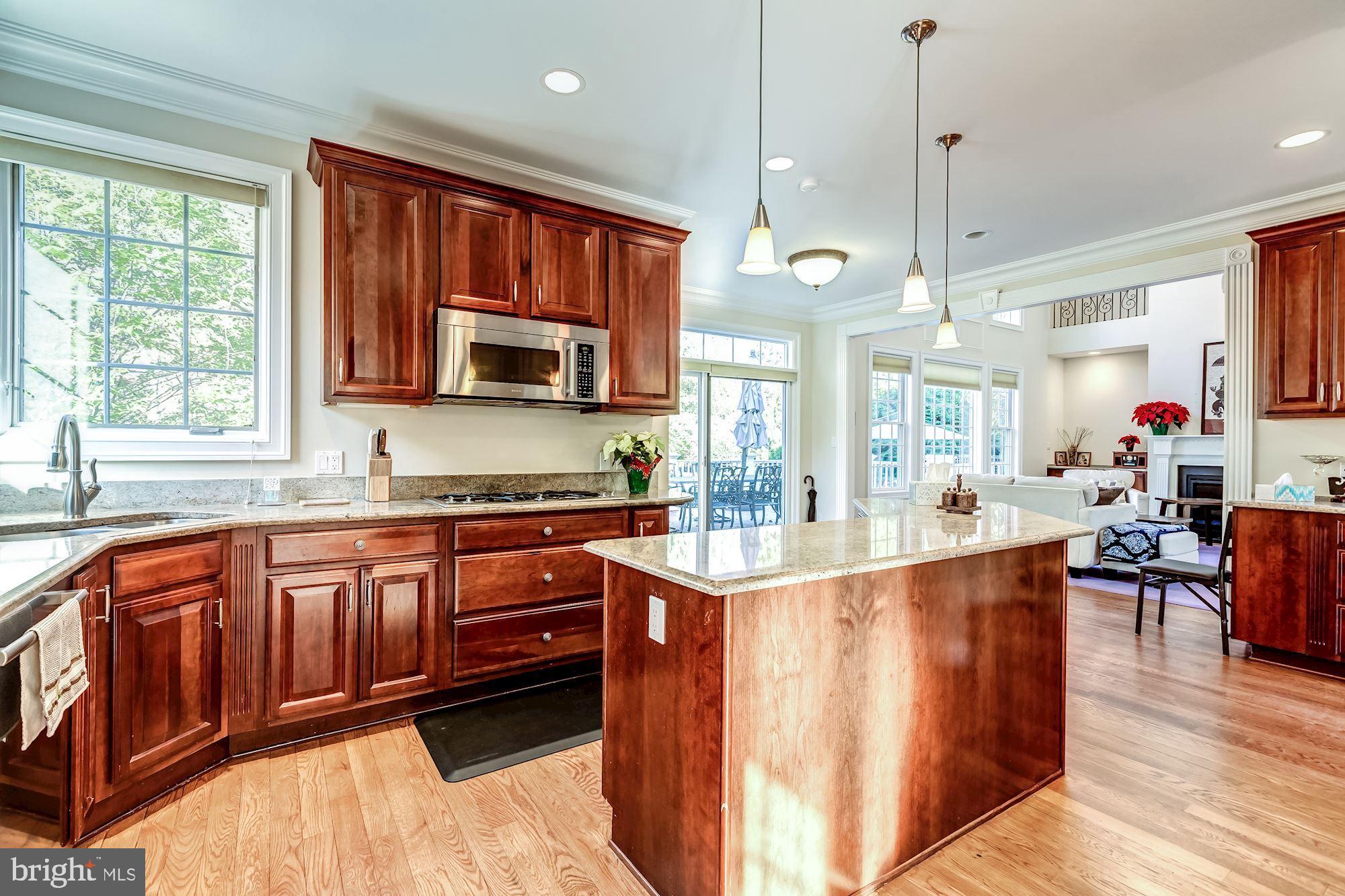 6658 Tennyson Drive McLean, VA 22101 - Photo 16 of 48