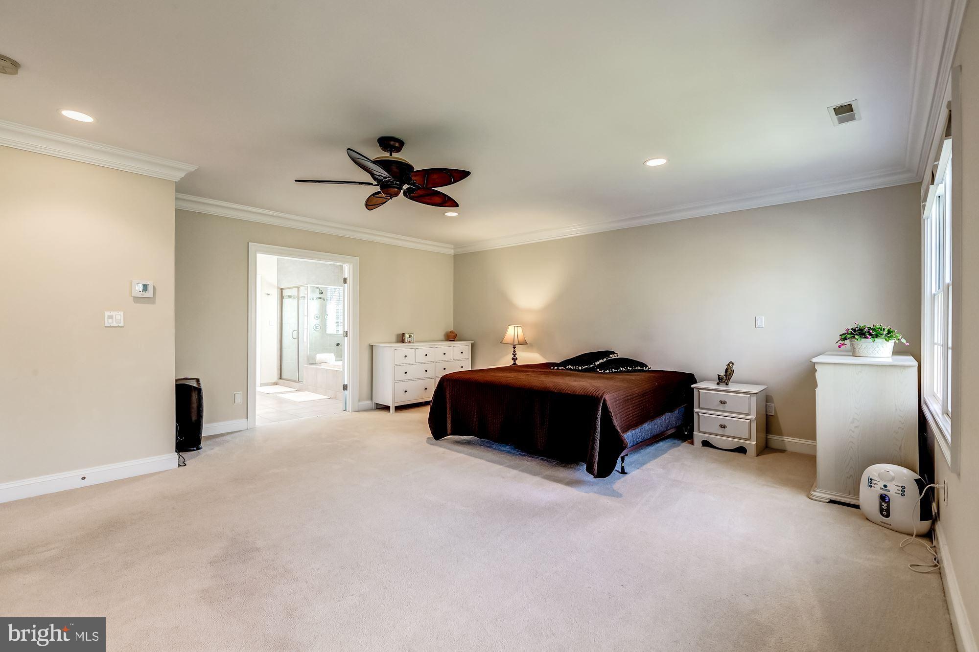 6658 Tennyson Drive McLean, VA 22101 - Photo 22 of 48