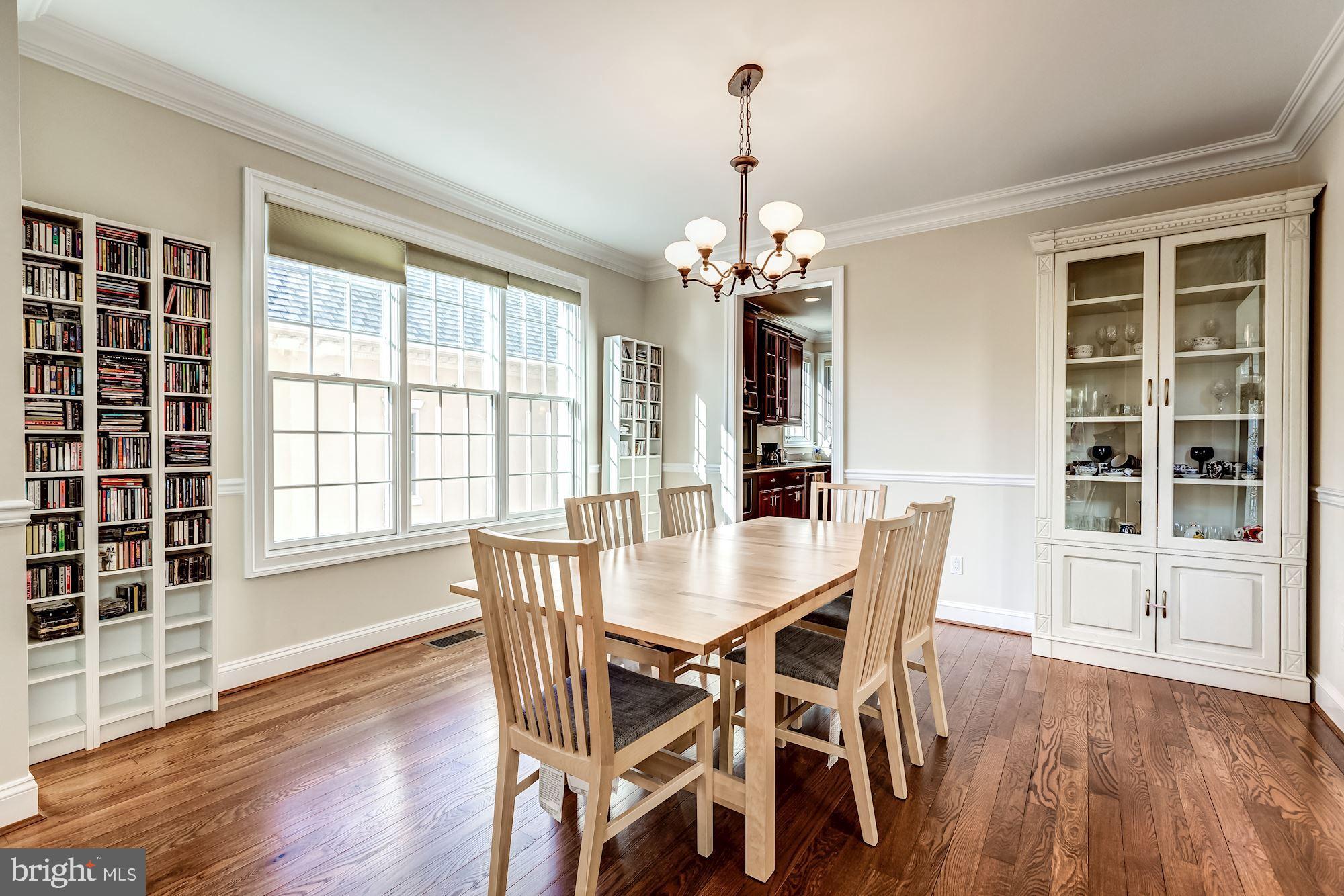 6658 Tennyson Drive McLean, VA 22101 - Photo 5 of 48 DR with built in china cabinet on right