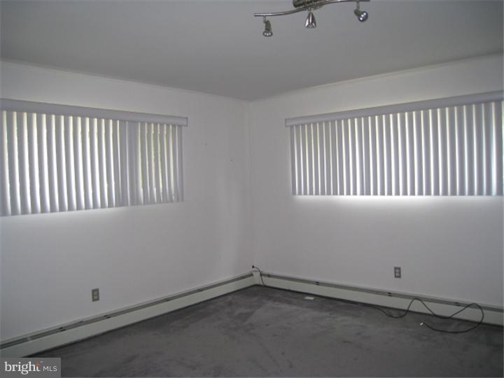 29 Red Berry Road Levittown, PA 19056 - Photo 16 of 25 Bedroom - Main