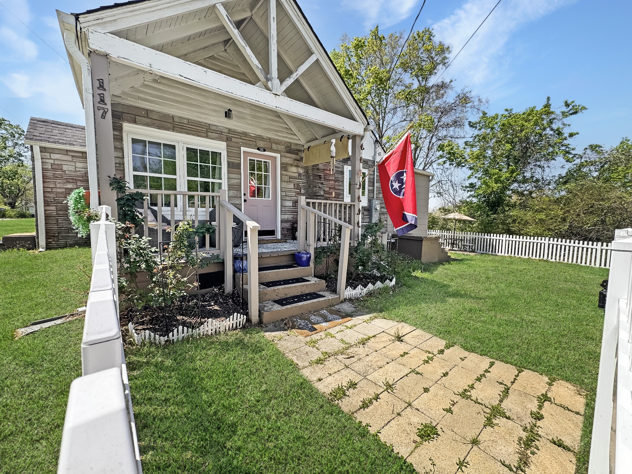 117 Cedar Street Dover, TN 37058 - Photo 3 of 24