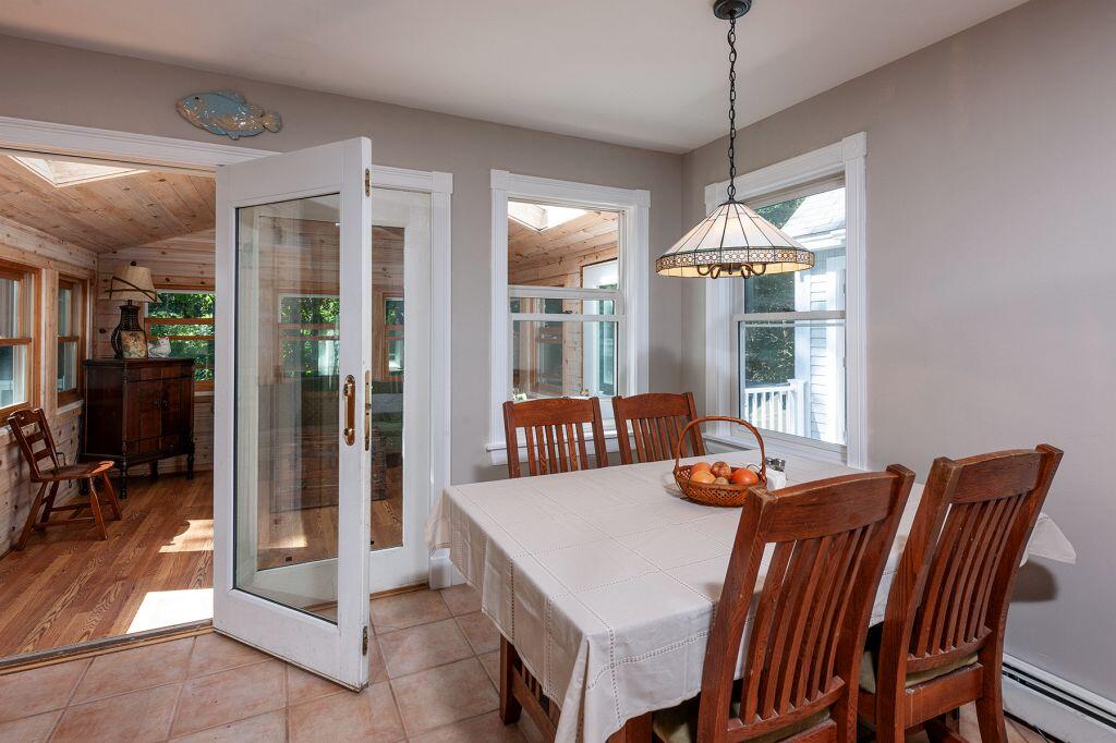 38 Pine Mountain Road Cape Neddick, ME 03902 - Photo 9 of 45 Sunroom entrance