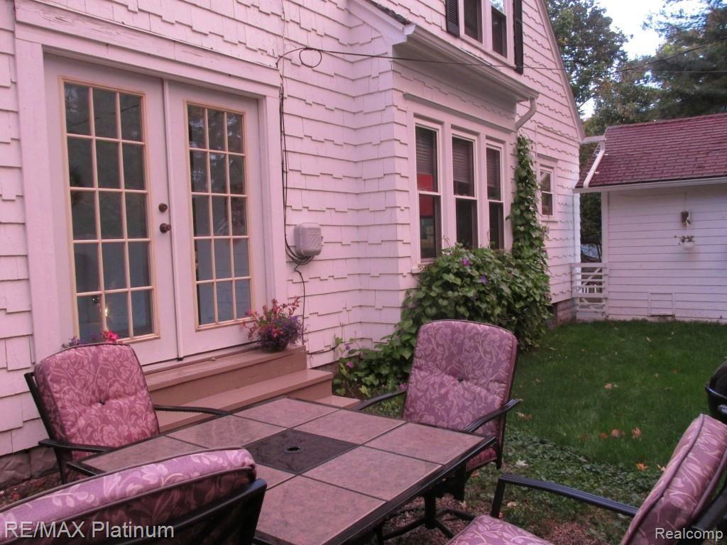 PATIO DOORS TO PORCH