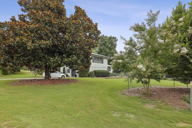 6879 Vic-Ar Road Peachtree Corners, GA 30360 - Photo 49 of 55