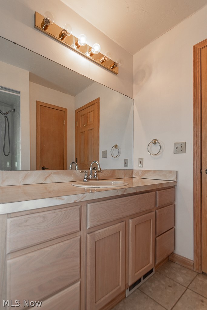 5437 Wilson Mills Road Cleveland, OH 44143 - Photo 20 of 35 Gallery Image 20