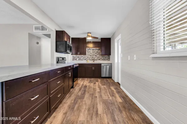 $399,900 | 2050 East 10th Street, Tempe, AZ 85281