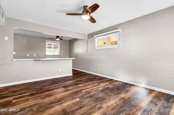 $399,900 | 2050 East 10th Street, Tempe, AZ 85281