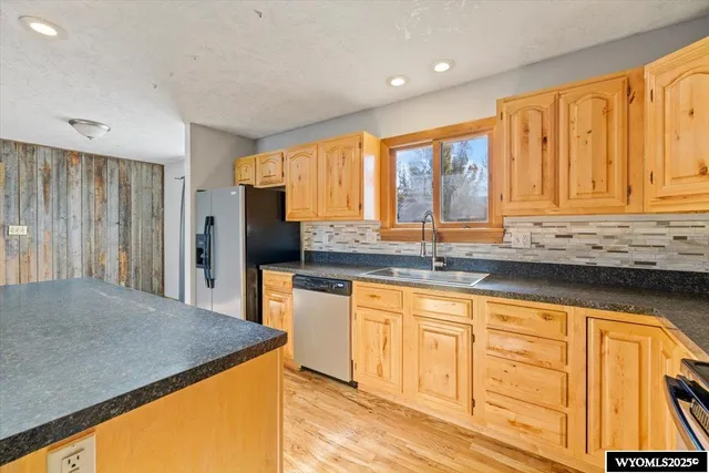 $395,000 | 31 Valley Drive, Casper, WY 82604