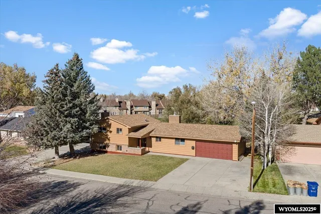 $395,000 | 31 Valley Drive, Casper, WY 82604