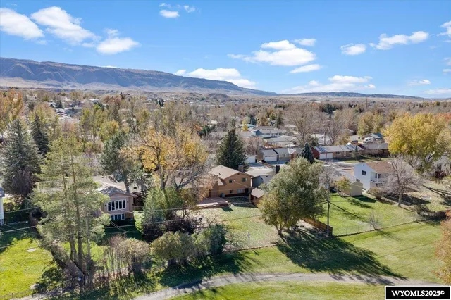 $395,000 | 31 Valley Drive, Casper, WY 82604
