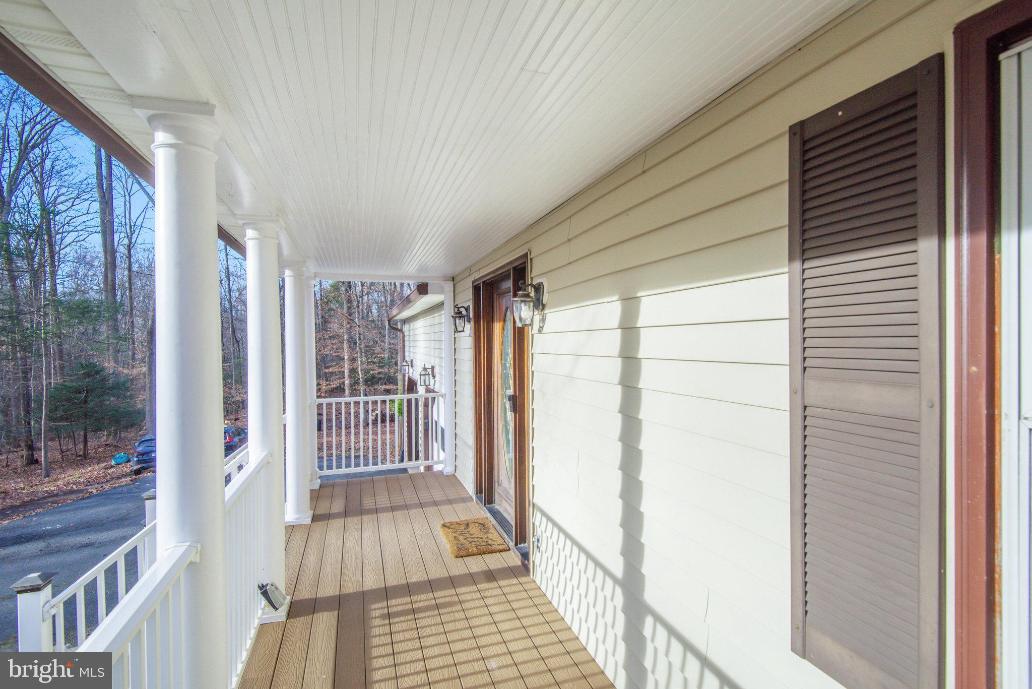 8308 Sinclair Mill Road Manassas, VA 20112 - Photo 11 of 51 Gallery Image 11