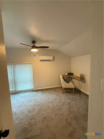 $2,500 | 1428 Lee Street, New Braunfels, TX 78130