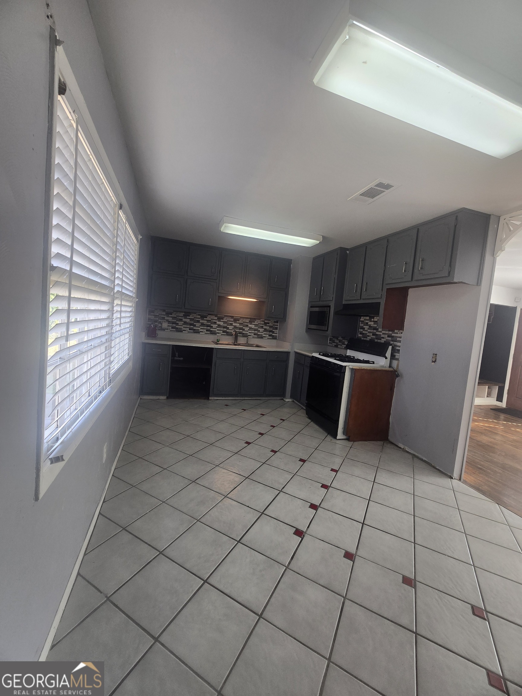 4540 Karla Circle Conley, GA 30288 - Photo 7 of 28