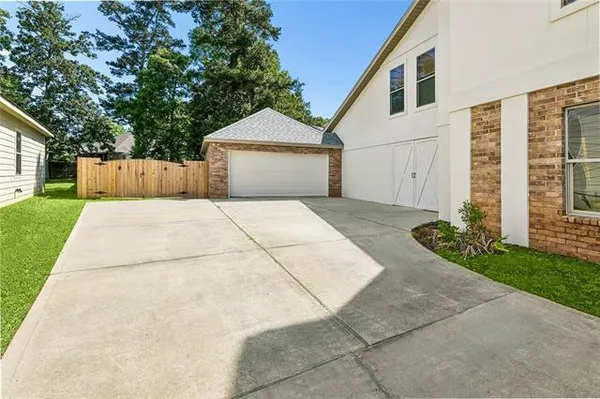 $779,000 | 378 Marina Boulevard, Mandeville, LA 70471