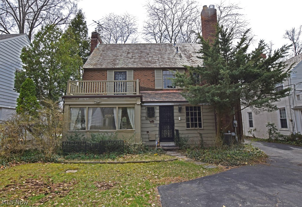 16343 Glynn Road Cleveland, OH 44112 - Photo 9 of 10