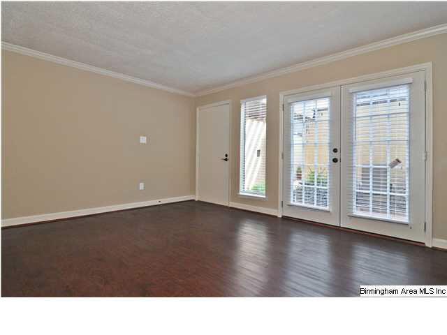 3350 Altamont Road South, Unit D13 Birmingham, AL 35205 - Photo 9 of 24