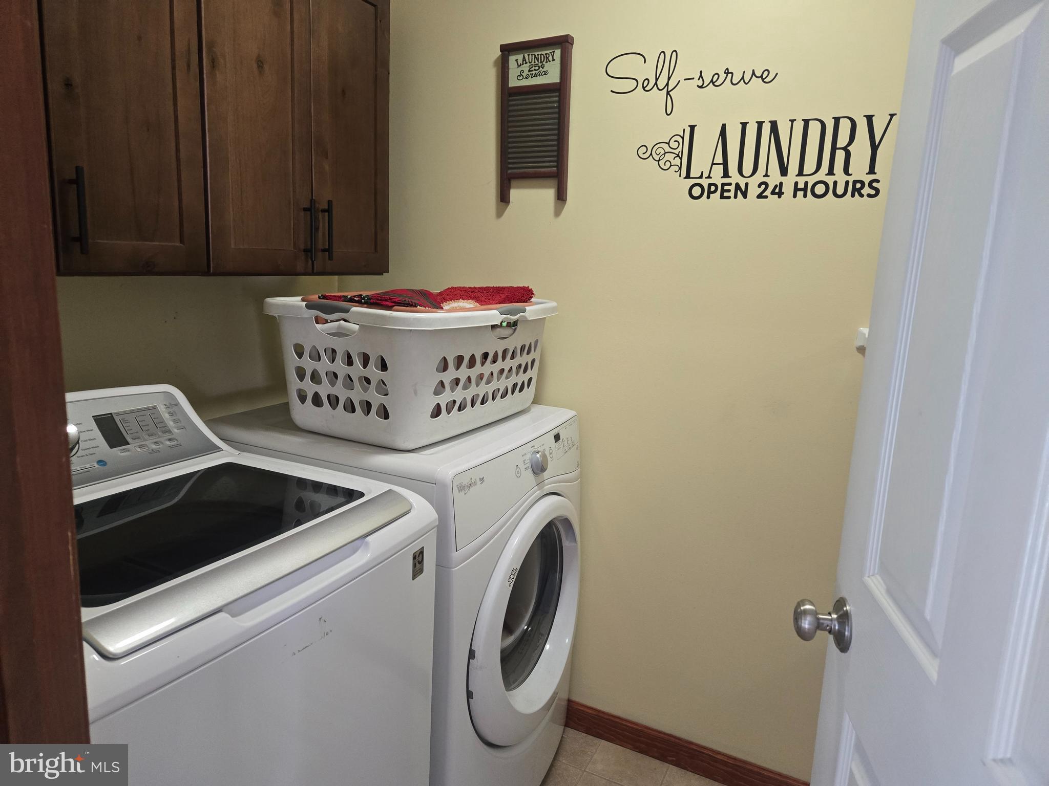 3 White Oak Road Fleetwood, PA 19522 - Photo 22 of 48 a utility room with dryer and washer