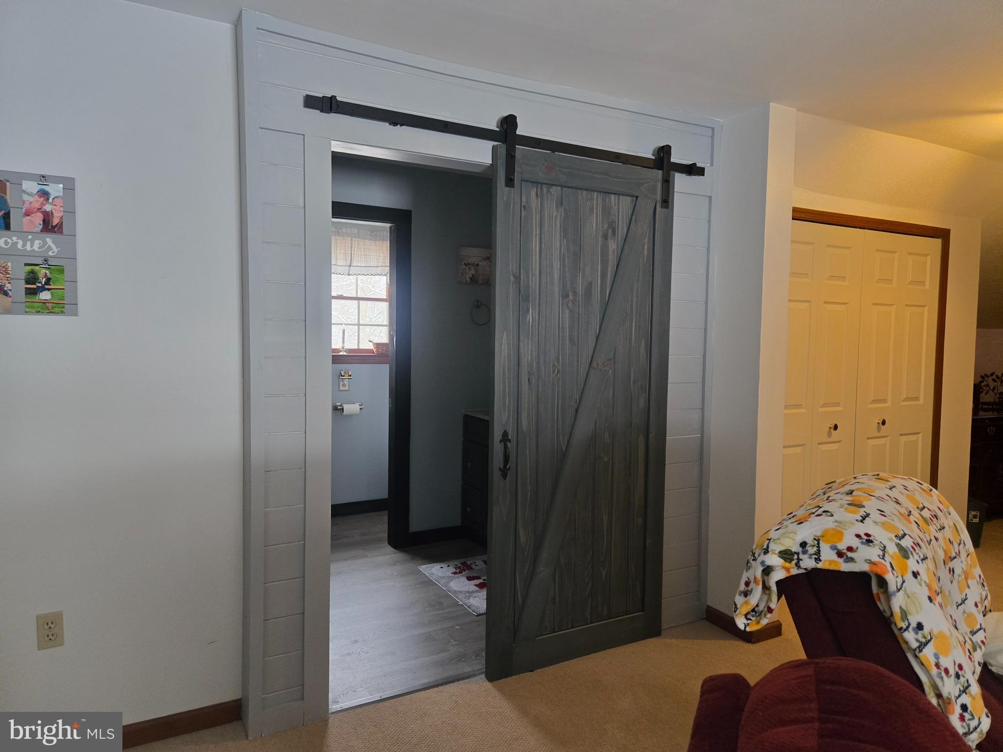 3 White Oak Road Fleetwood, PA 19522 - Photo 28 of 48 a bedroom with a bed and a painting on the wall