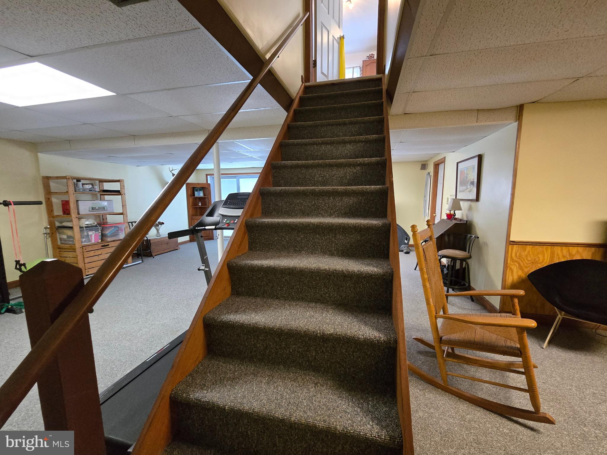 3 White Oak Road Fleetwood, PA 19522 - Photo 36 of 48 a view of entryway and hall