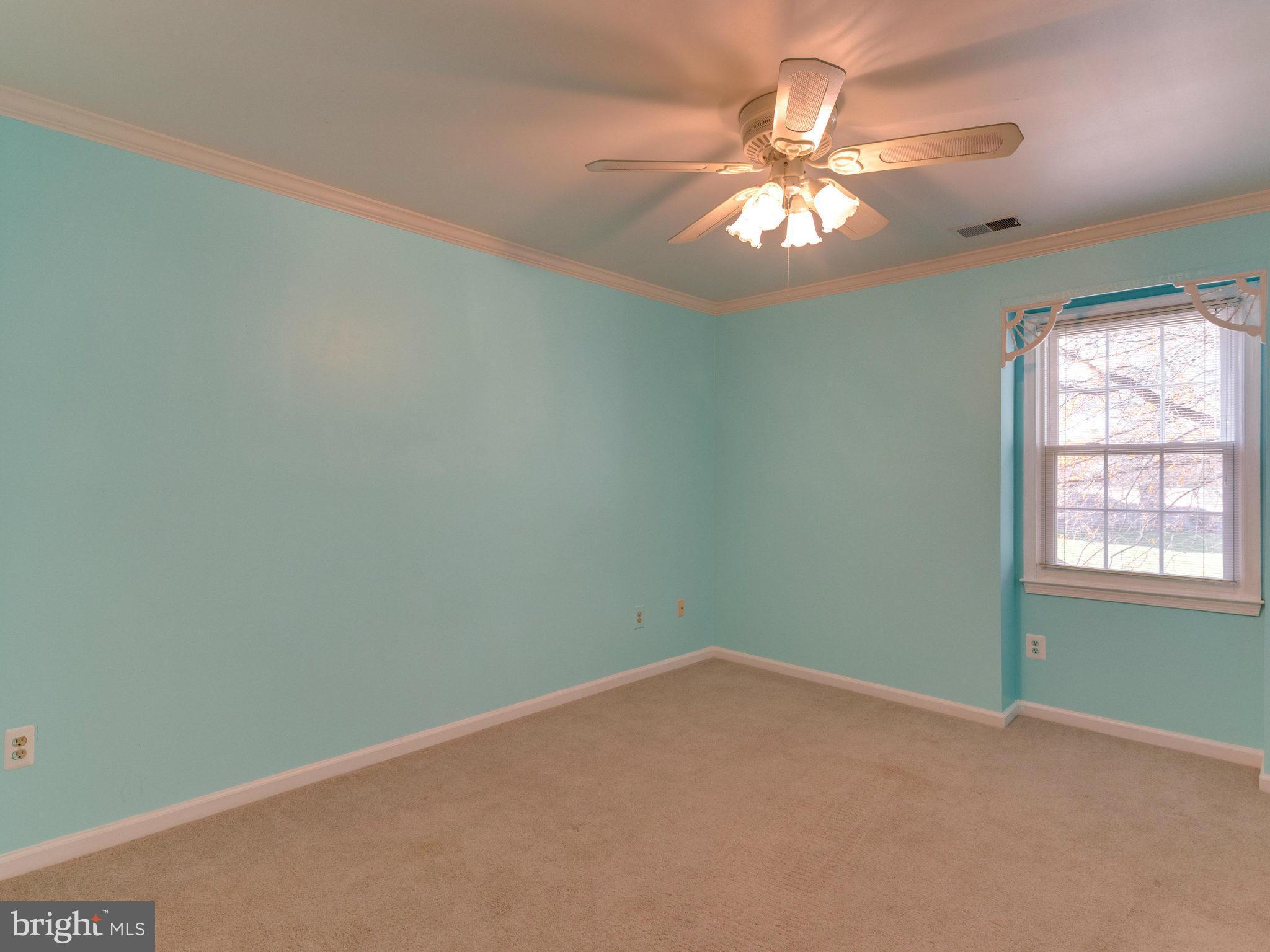 203 E Street Northeast Vienna, VA 22180 - Photo 26 of 30 Bedroom