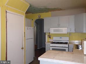 7723 North Cove Road Baltimore, MD 21219 - Photo 11 of 12 Gallery Image 11