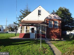 7723 North Cove Road Baltimore, MD 21219 - Photo 6 of 12 Gallery Image 6