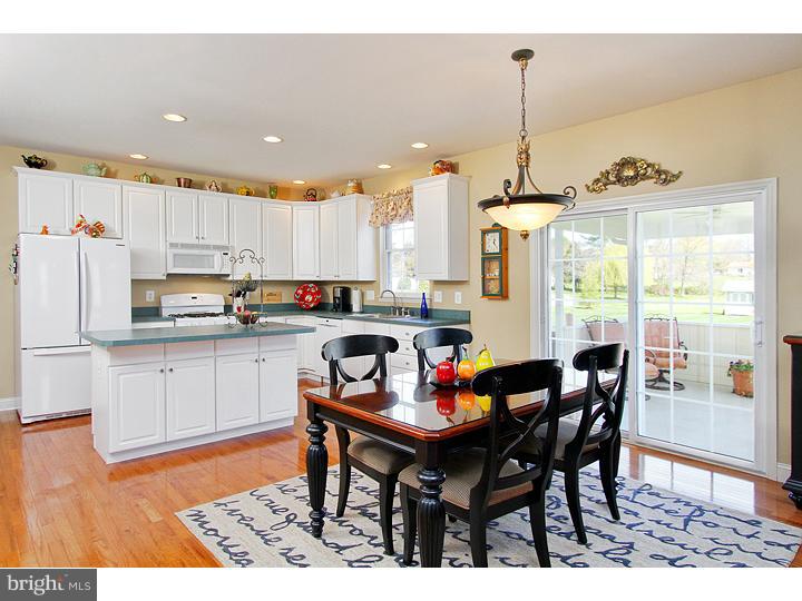 8 Still Run Road Mickleton, NJ 08056 - Photo 9 of 21 Kitchen