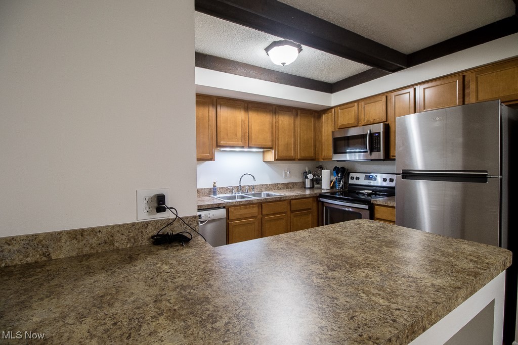 7380 Fox Mill Road, Unit D Mentor, OH 44060 - Photo 8 of 20 Gallery Image 8