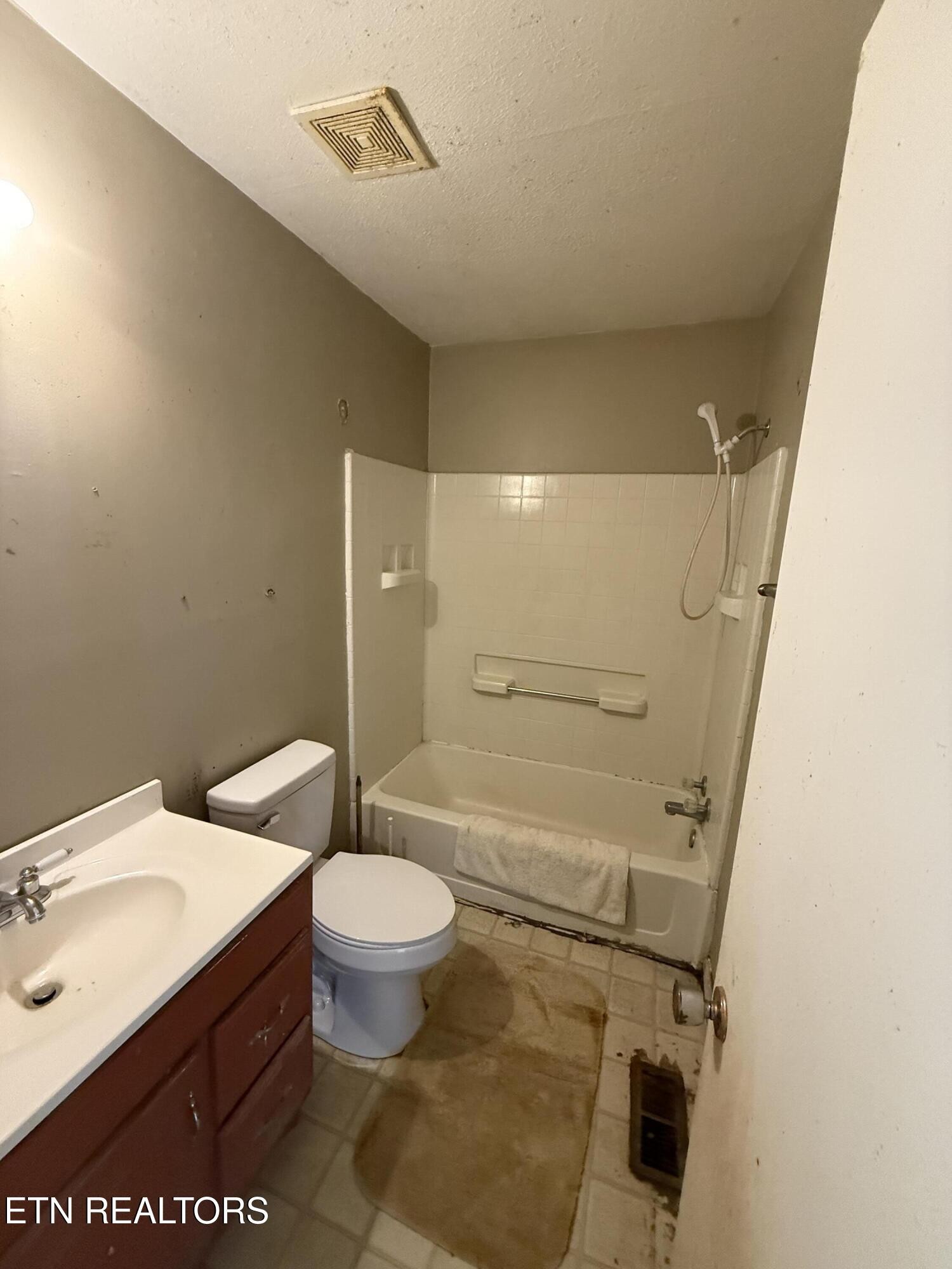 411 Hubert Conley Road Crossville, TN 38571 - Photo 14 of 24 Gallery Image 14