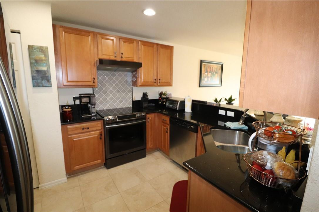 5962 Abbey Road Tamarac, FL 33321 - Photo 6 of 25 Photo 6