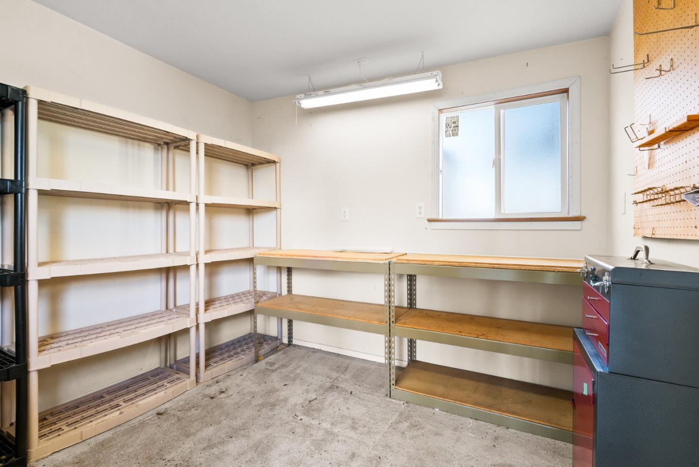 225 Mt Hermon Road, Unit 199 Scotts Valley, CA 95066 - Photo 33 of 44 a view of room with window and shelf