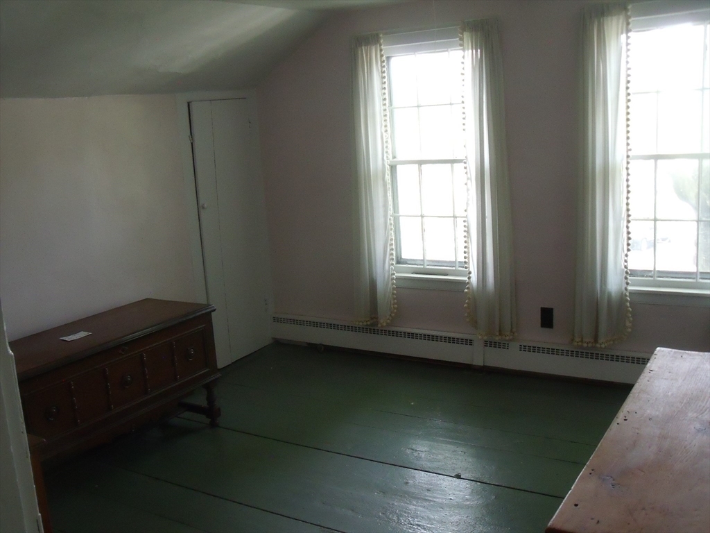 2 North Street Williamsburg, MA 01096 - Photo 12 of 26 Gallery Image 12