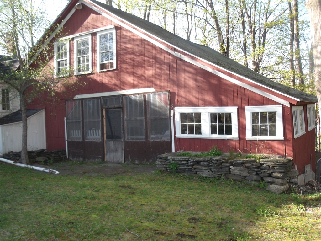 2 North Street Williamsburg, MA 01096 - Photo 7 of 26 Gallery Image 7