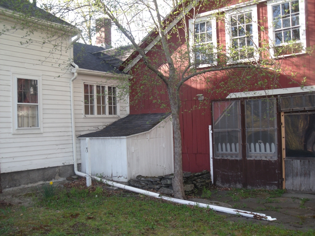 2 North Street Williamsburg, MA 01096 - Photo 8 of 26 Gallery Image 8