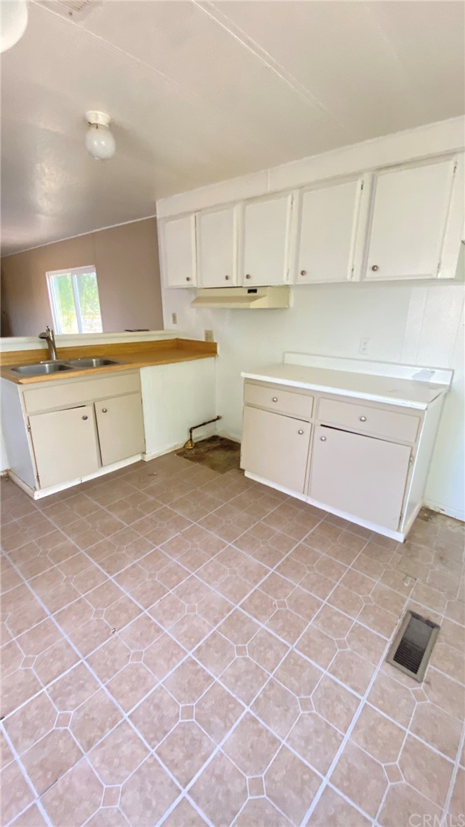 20455 Hunter Street Perris, CA 92570 - Photo 25 of 35